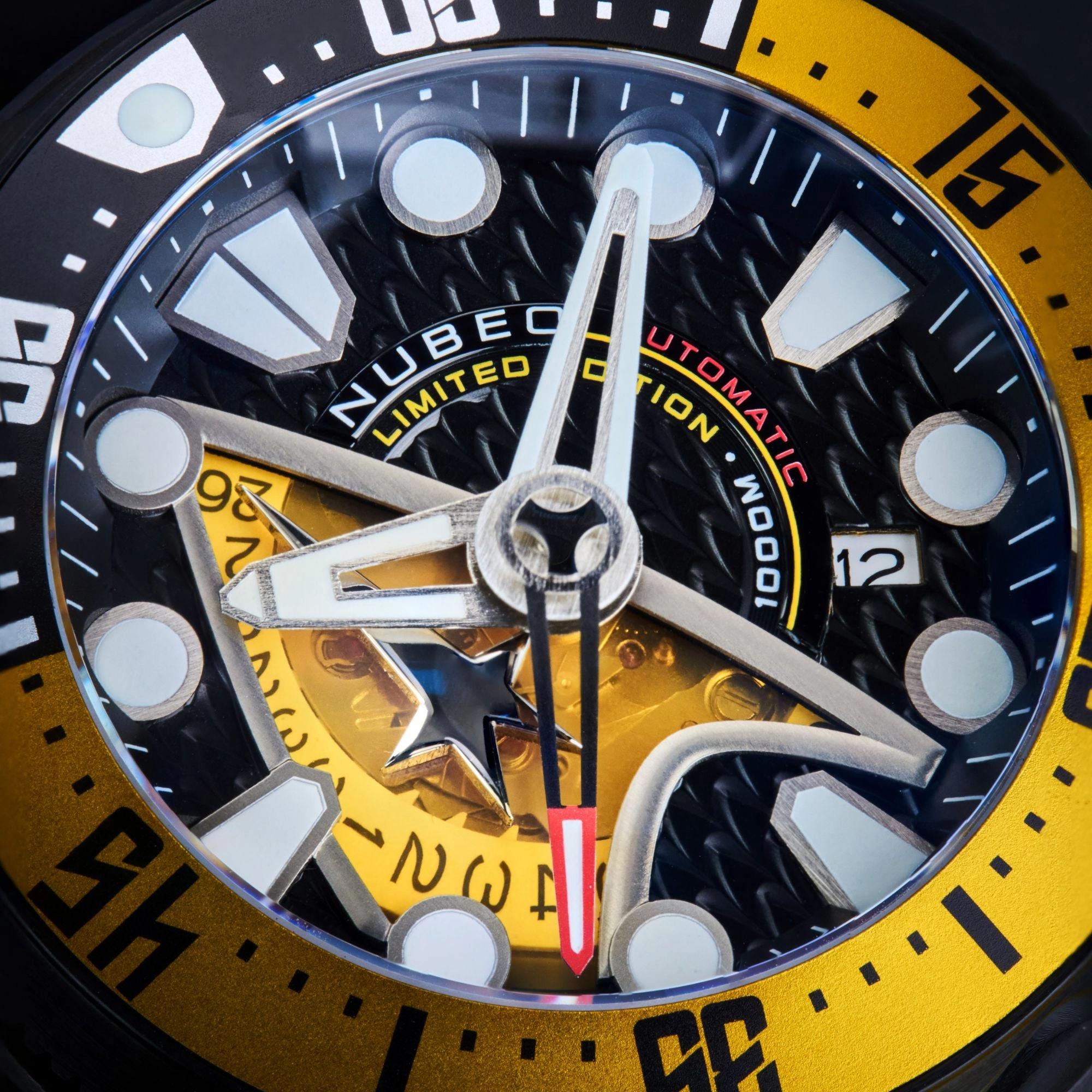 Command Yellow