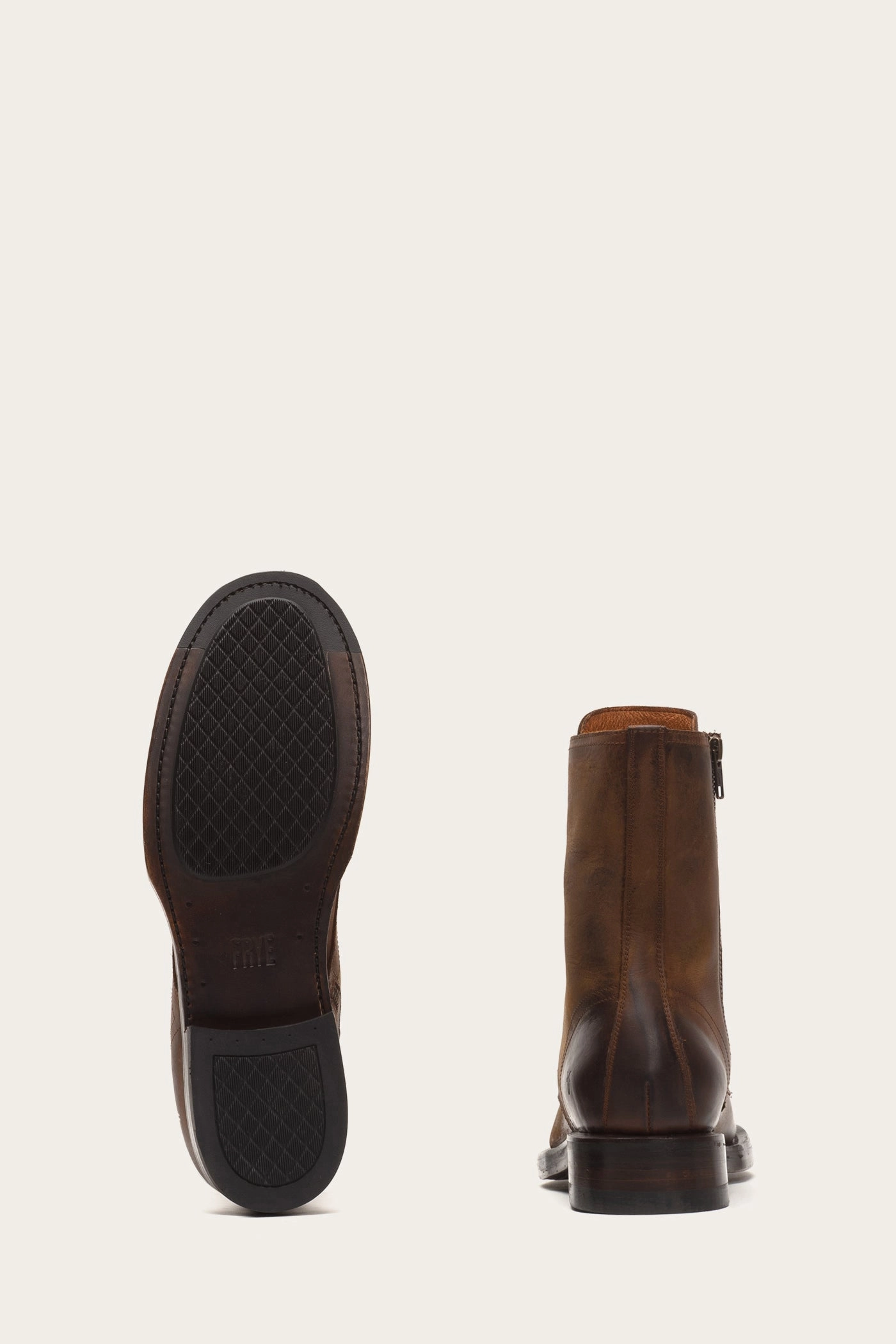 Folsom Combat - Pre-Loved