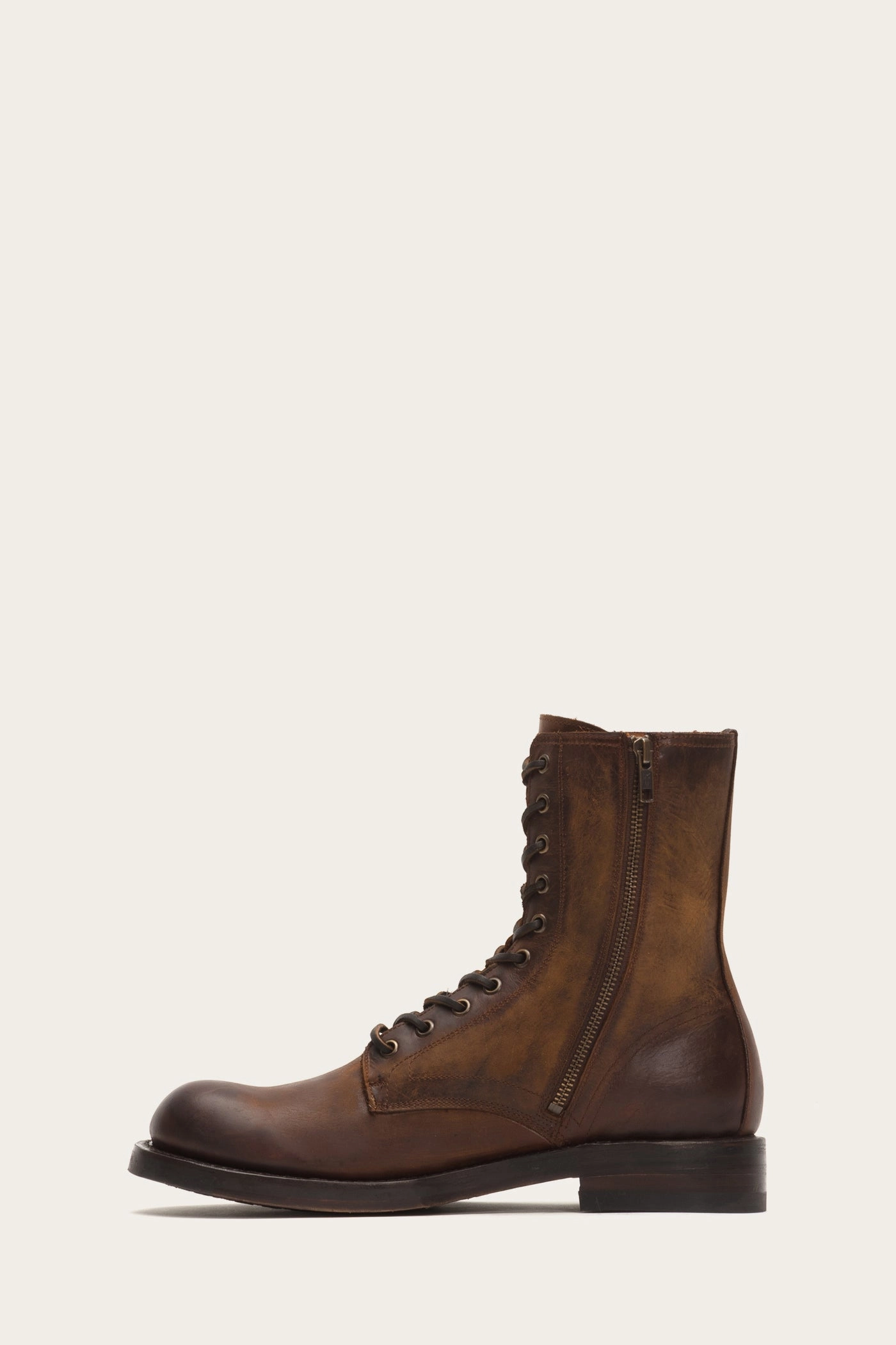Folsom Combat - Pre-Loved