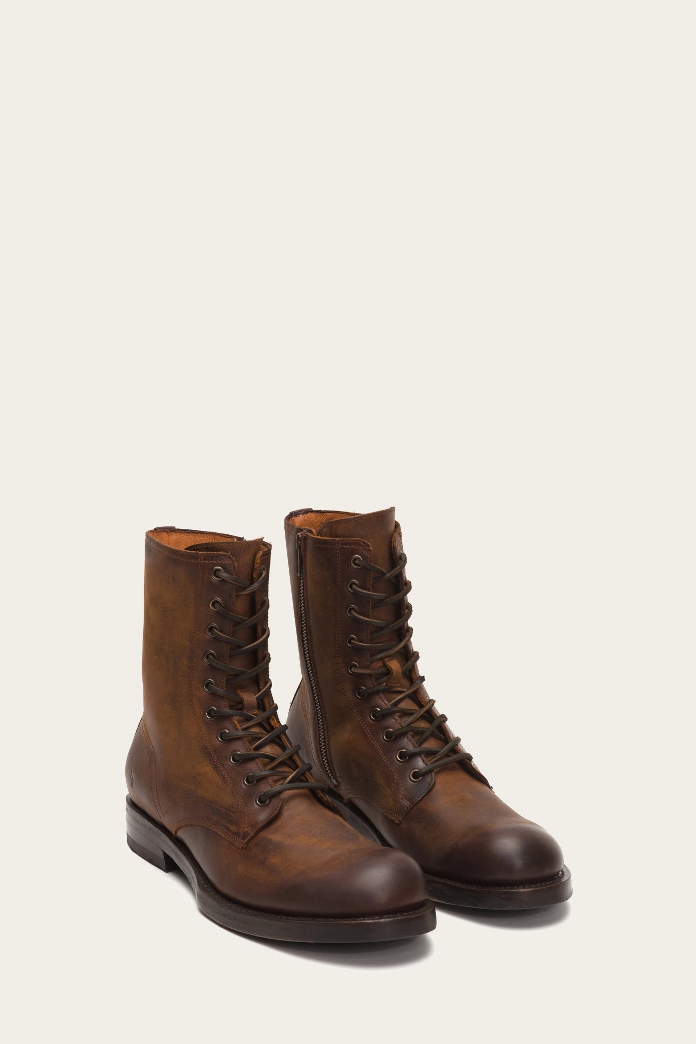 Folsom Combat - Pre-Loved