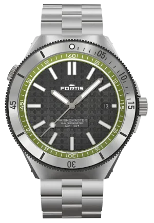 Fortis Marinemaster M-44 COSC Woodpecker Green Bracelet