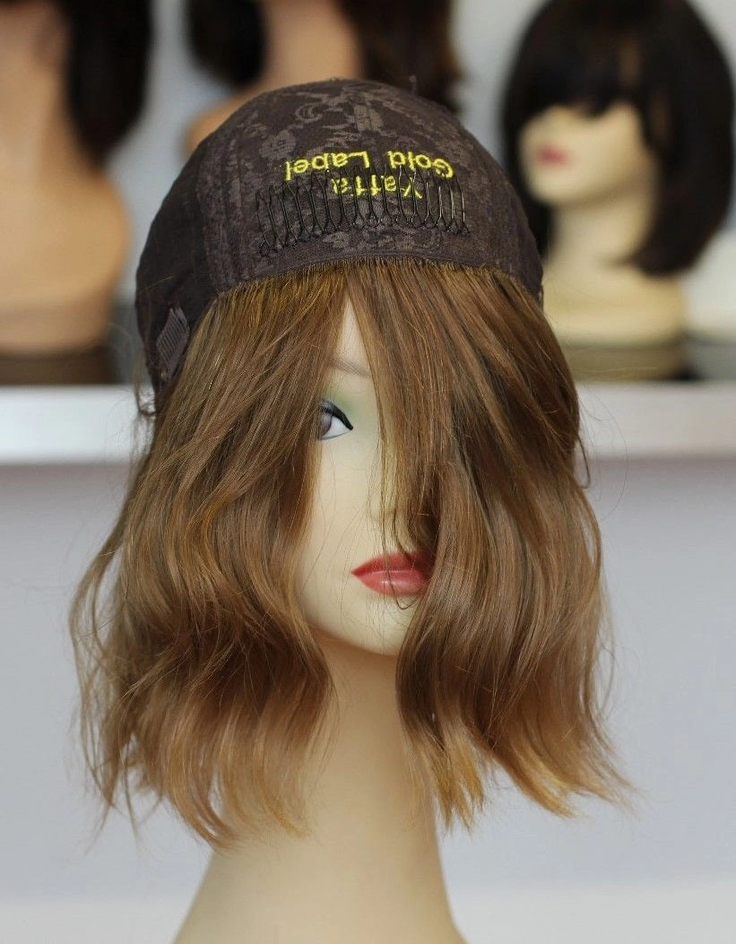 Gold Label 11" beautiful wig warm brown with highlights