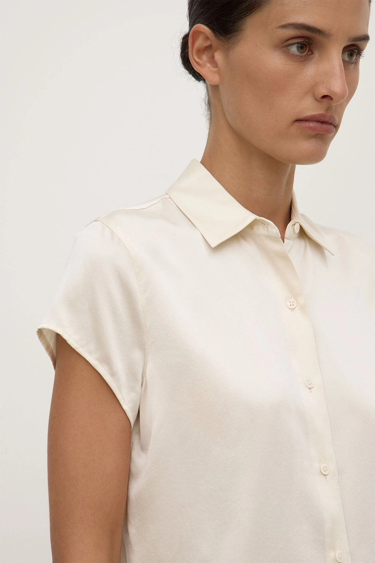 Karri Silk Short Sleeve Shirt