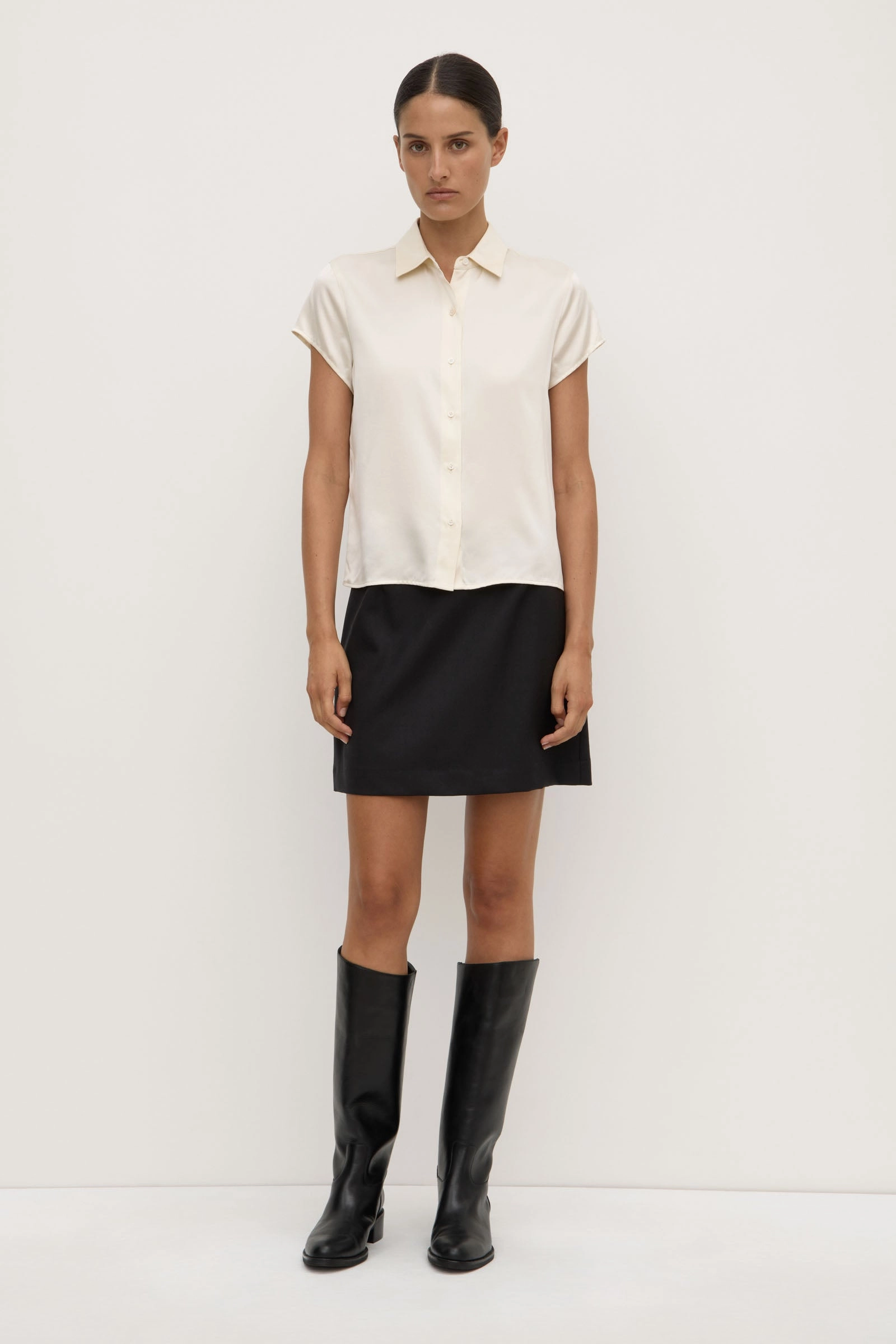 Karri Silk Short Sleeve Shirt