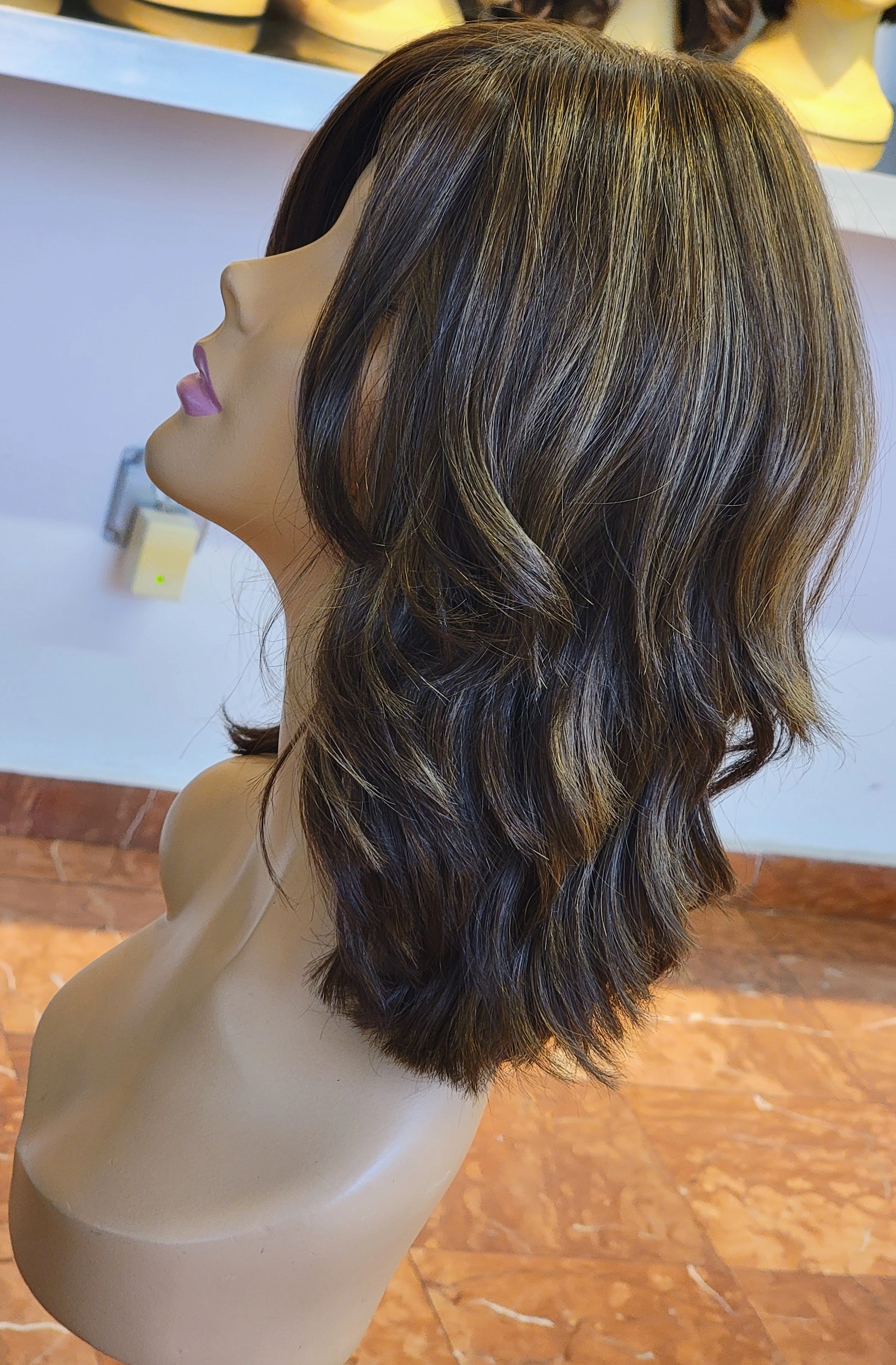 LIGHT BROWN WITH WARM HIGHLIGHTS