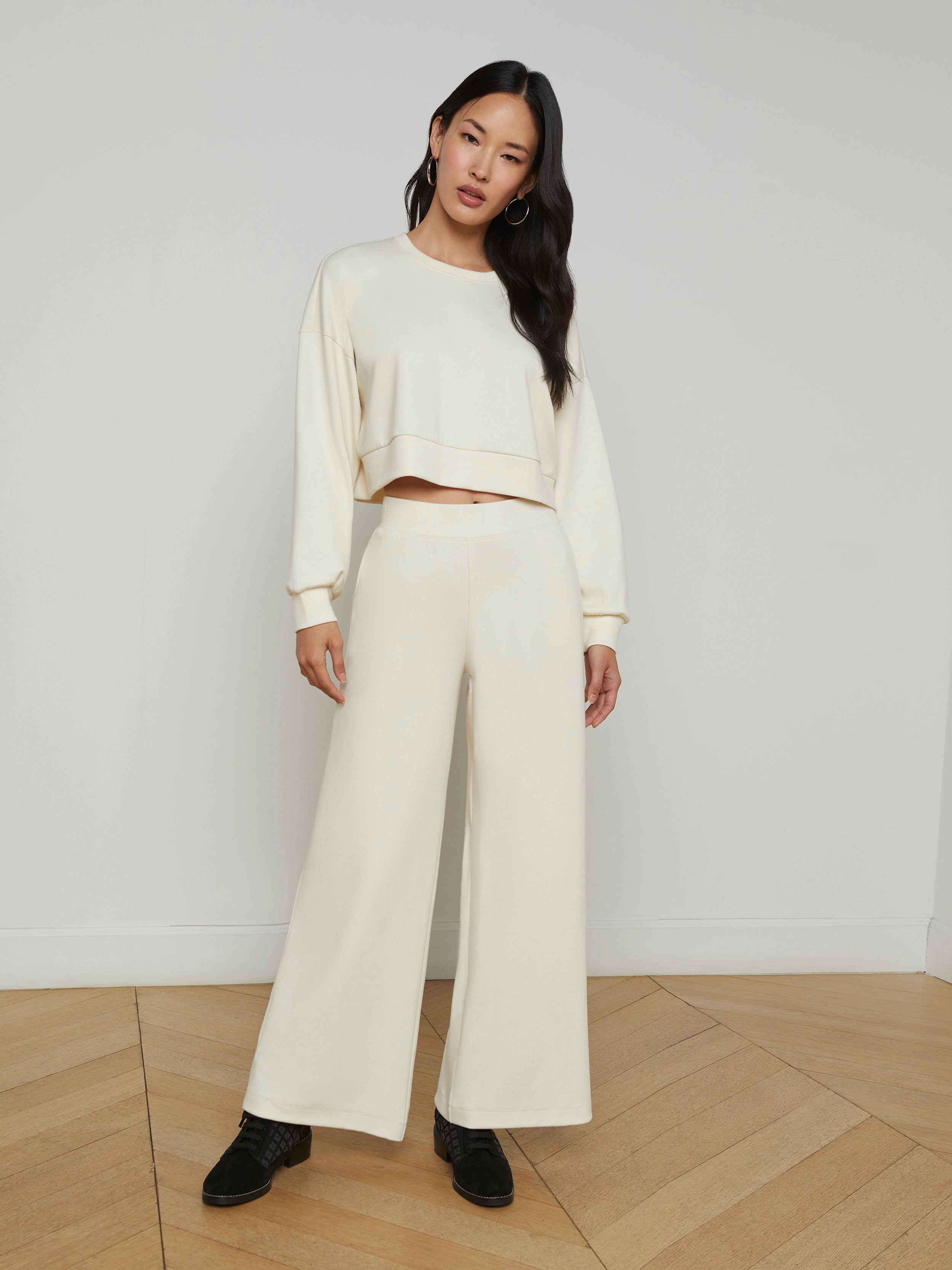 Luvia Cropped Sweatshirt