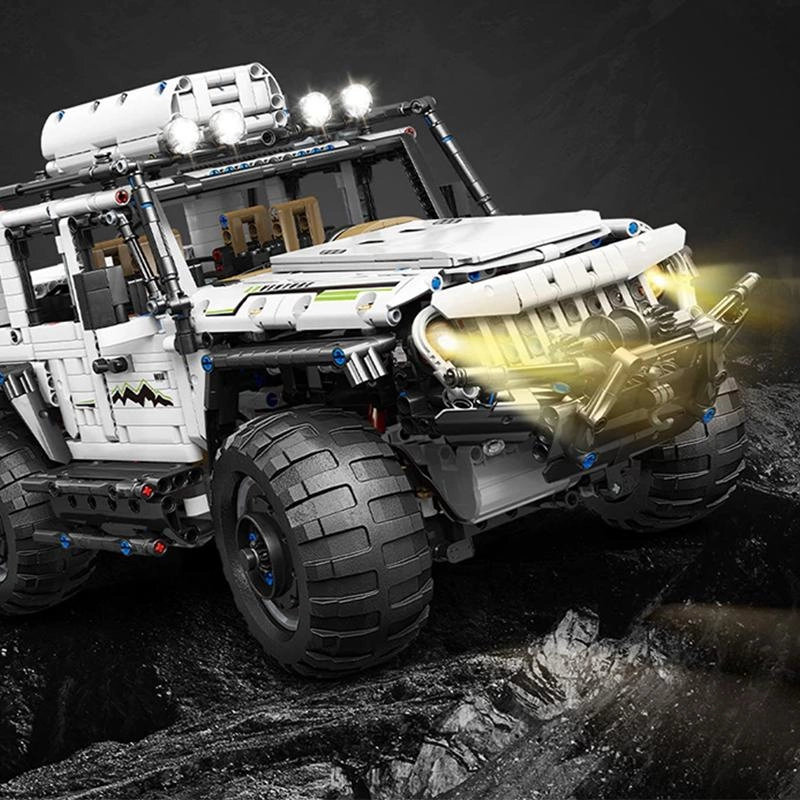 Remote Controlled Off Road Bundle 6890pcs