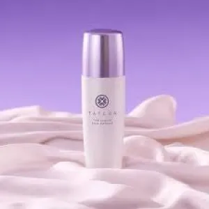 Tatcha The Liquid Silk Canvas