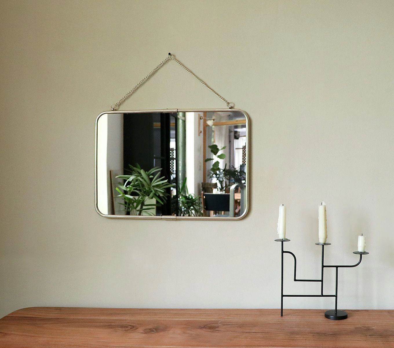 Vanity
